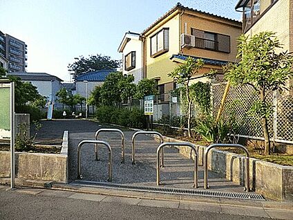 上石原３丁目公園 509m
