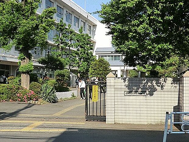 府中市立府中第六中学校(約1,749m)