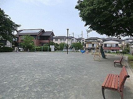 善部町第二公園 1318m