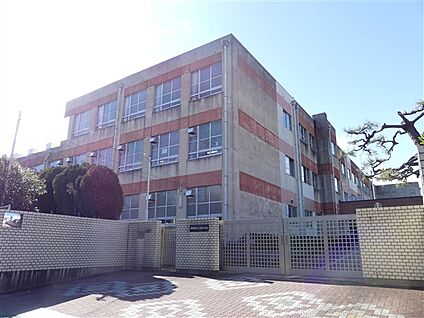 名古屋市立村雲小学校 490m