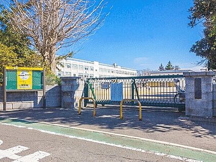 大和市立深見小学校 1111m