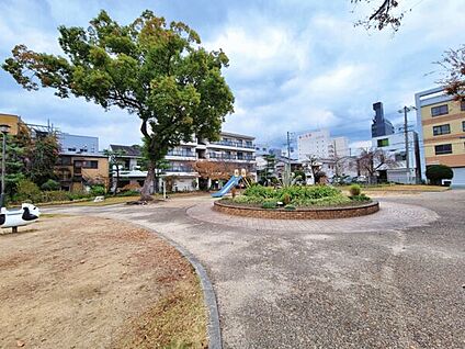 中之町公園 1021m