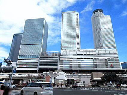 JRセントラルタワーズ 1126m