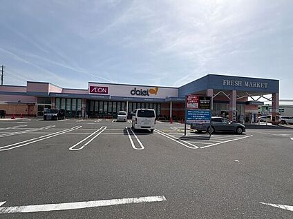 ダイエー摂津店 1477m