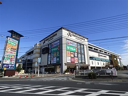 クロスガーデン川崎 816m