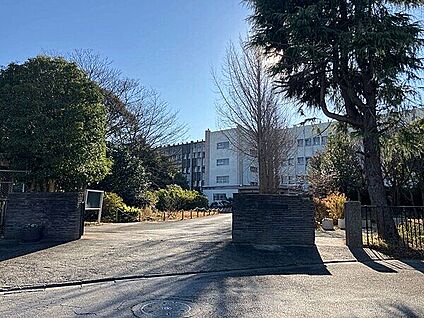 八千代市立南高津小学校 1198m