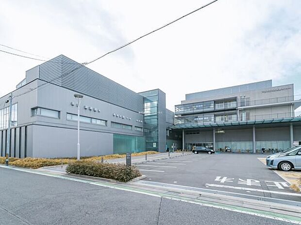 戸田市立市民医療センター(約487m)