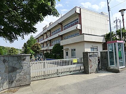 さいたま市立大宮西小学校 1169m