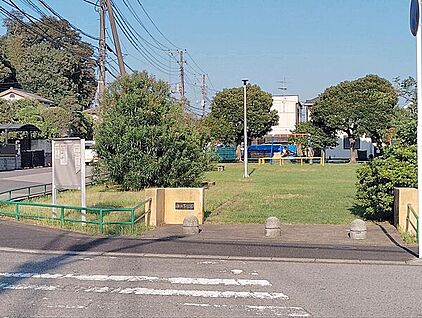 西の下公園 1202m