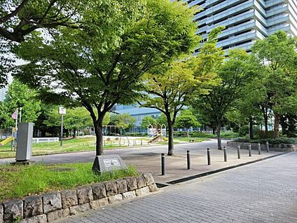 都島中央公園 601m