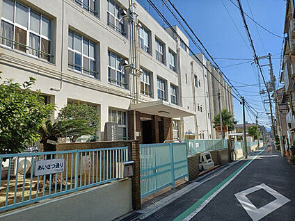 大阪市立中本小学校 314m