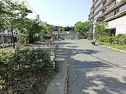 谷戸田第二公園 1477m
