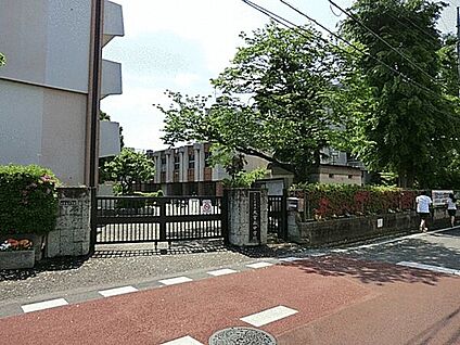 さいたま市立大宮南中学校 1091m