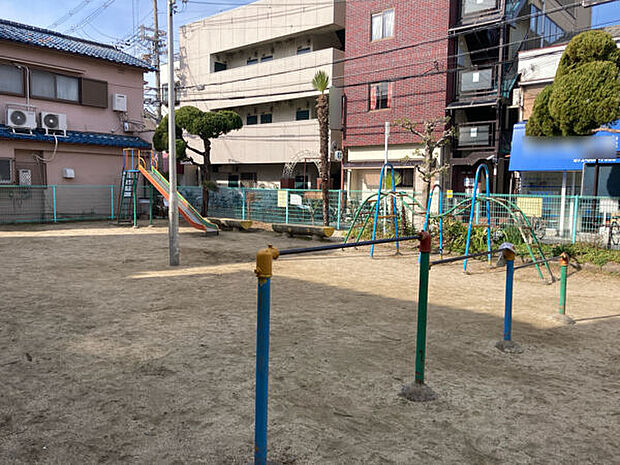 朝日町児童遊園(約365m)