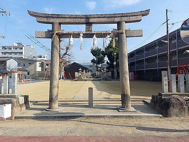 長柄神社児童遊園（約605m）