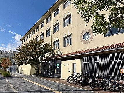 門真市立門真はすはな中学校 894m