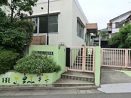 練馬区立春日町保育園 585m