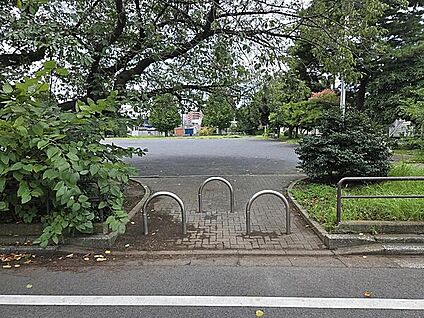 椿森公園 457m