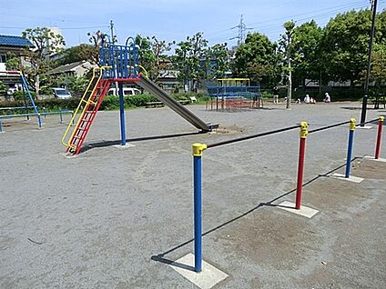 六実第２公園 976m