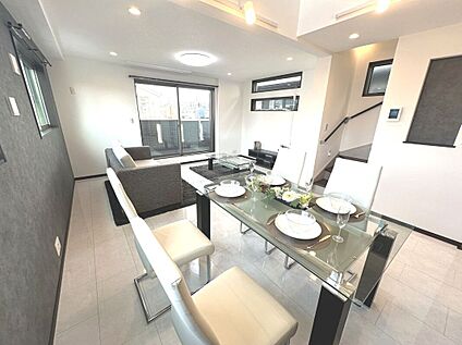 【アーバンポートシリーズ施工例】リビング