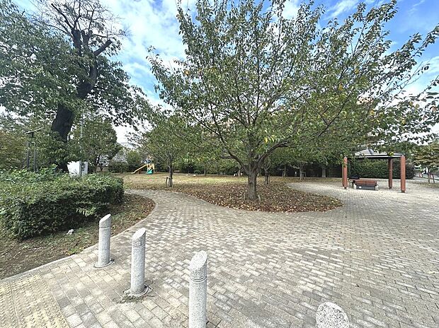 領家立野公園(約340m)