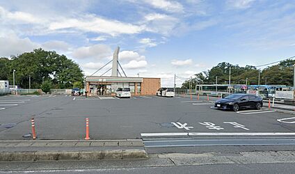 セブン-イレブン 新座栄１丁目店 720m(徒歩9分)