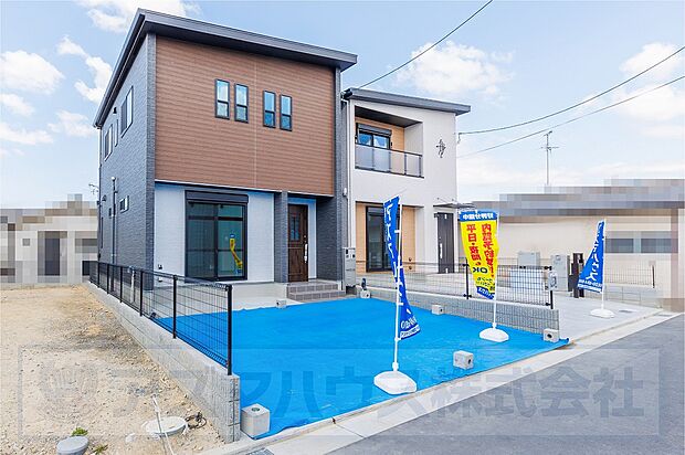 雰囲気の異なる2邸、いつでもご見学OK♪(2号地・外観)