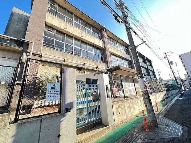 岸和田市立中央小学校