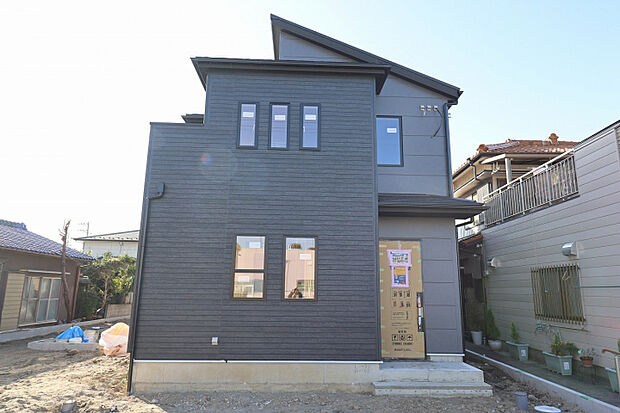 （1）号棟　外観写真　