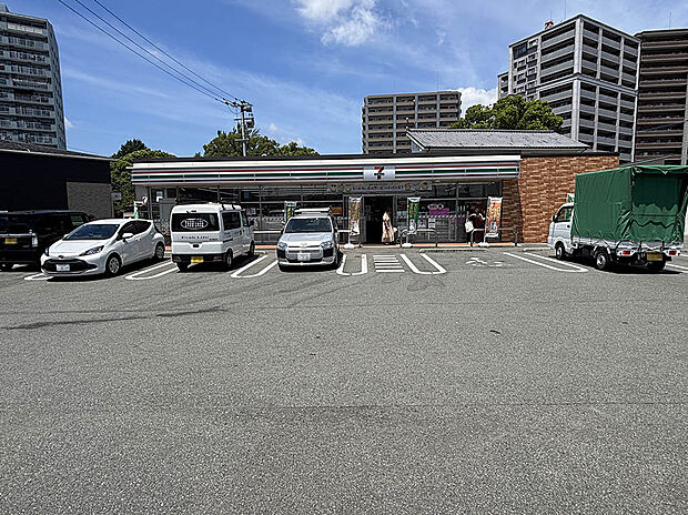 セブンイレブン筑後山ノ井店（約500m）