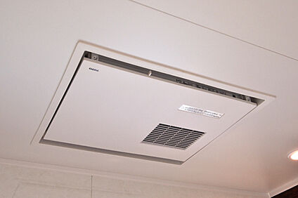 浴室暖房乾燥機