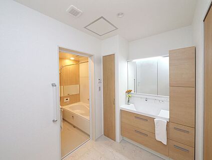 【洗面室同仕様】