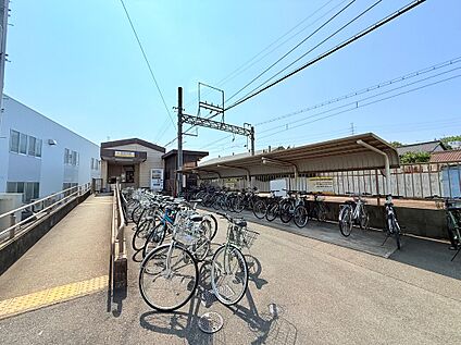 三岐鉄道北勢線「西別所」駅 約1,400m(徒歩約18分　自転車約6分)