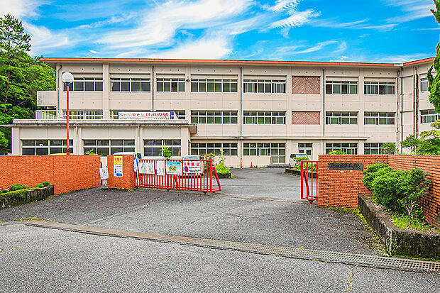 玖波中学校（約504m）