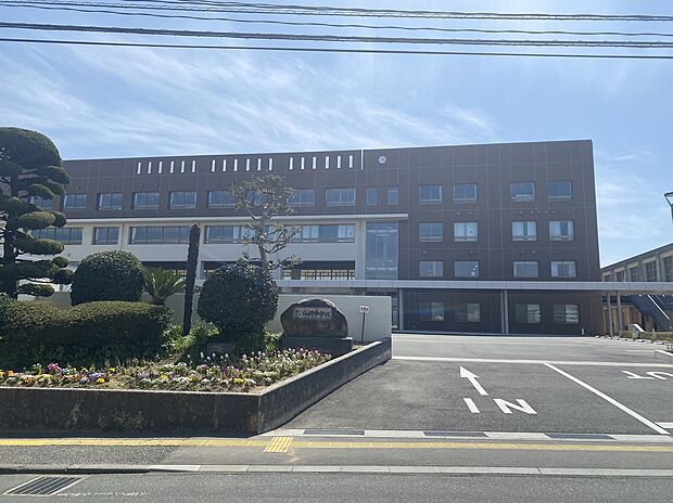 福間中学校（約1,500m）