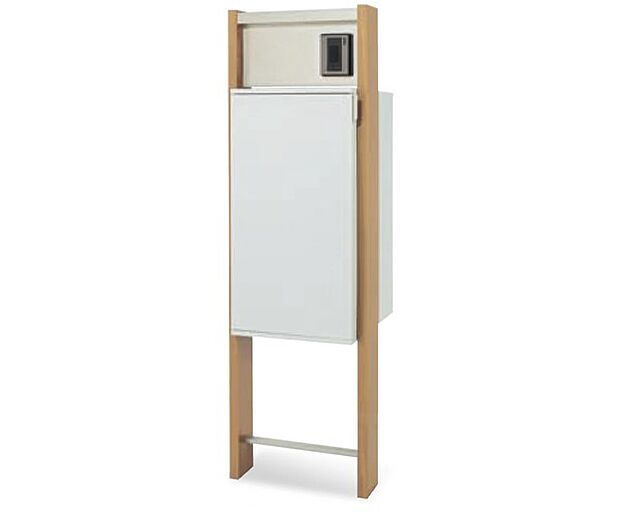 【宅配ボックス一体型門柱・門柱灯】インターホンや表札・ポストが一体型となった宅配ボックス付のシステム門柱。不在時でも、面倒な再配達の手配や玄関先での受け取りも不要 ※門柱のカラーはイメージです ※表札についてはオプションとなります