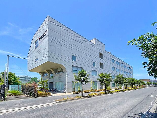 サンコーテクノプラザ南流山地域図書館（約550m）