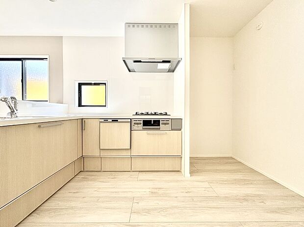 ゆとりあるキッチンではご家族と楽しくお料理ができます。