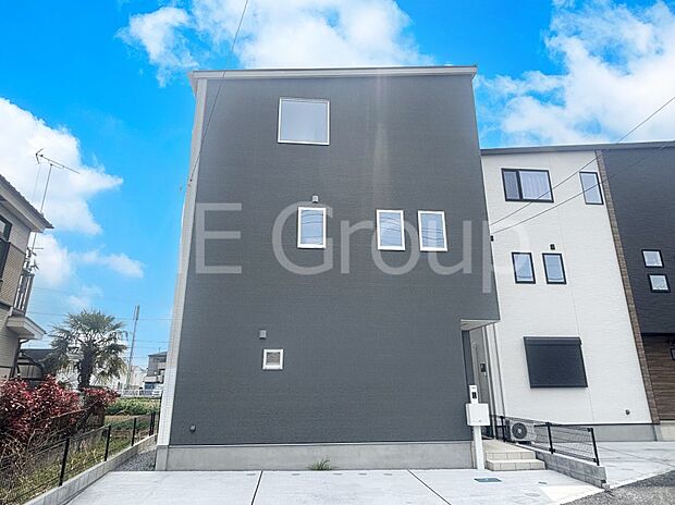 暮らしやすさと居心地の良さにこだわったシンプルで飽きのこないデザイン ！