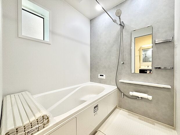 一日の疲れを癒やす大切なバスタイム。ゆっくりとお風呂を楽しんで疲れをとりたいですね！  