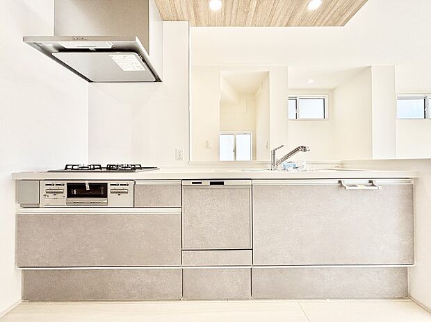 お料理を効率的に、楽しく！システムキッチン