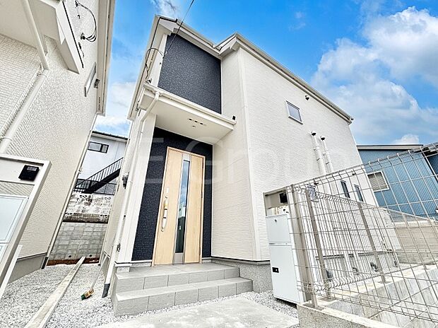 暮らしやすさと居心地の良さにこだわったシンプルで飽きのこないデザイン !