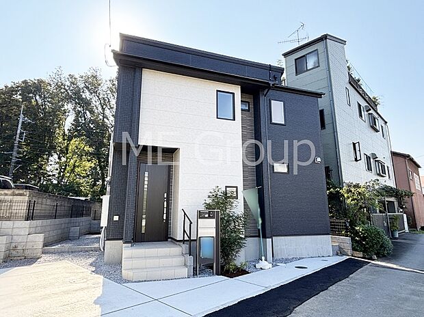 たっぷりの陽光と心地よい風が舞い込む住まい