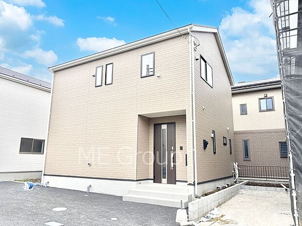 暮らしやすさと居心地の良さにこだわったシンプルで飽きのこないデザイン !