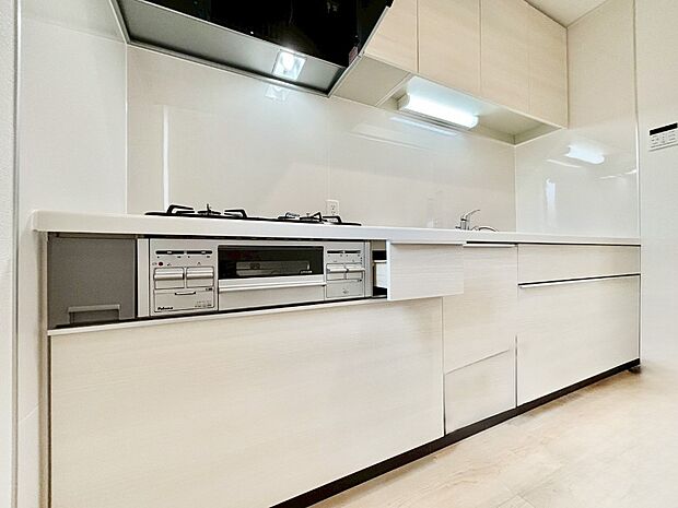 毎日使うキッチンだから、使いやすさ＆お手入れのしやすさにこだわりました。 