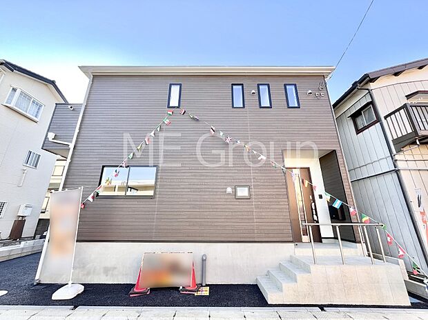 たっぷりの陽光と心地よい風が舞い込む住まい 