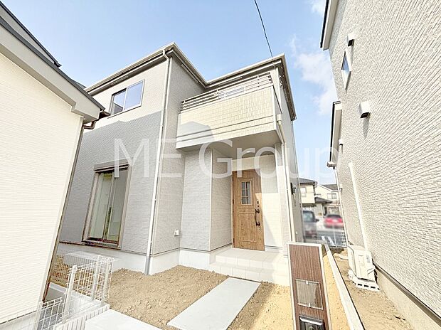 暮らしやすさと居心地の良さにこだわったシンプルで飽きのこないデザイン！