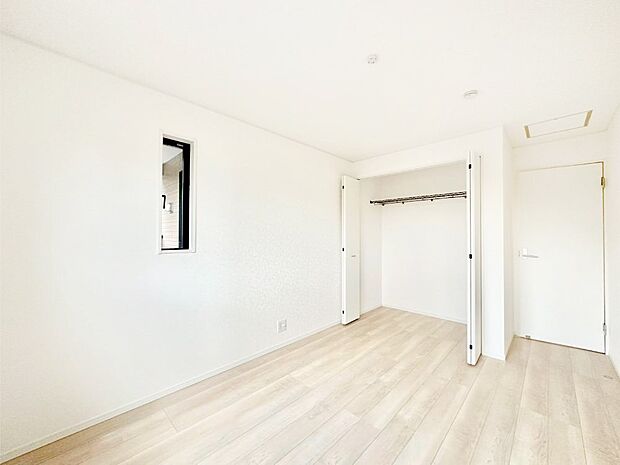 ナチュラルなフローリングはどんなインテリアにもマッチ。