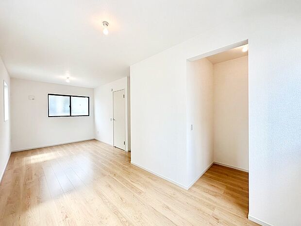 将来は2部屋にすることもできますね。お年頃になったら夢の個室にチェンジ!