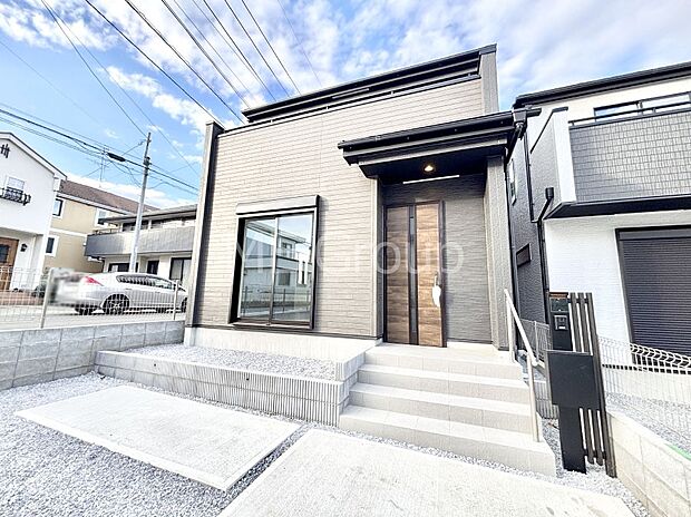 暮らしやすさと居心地の良さにこだわったシンプルで飽きのこないデザイン !